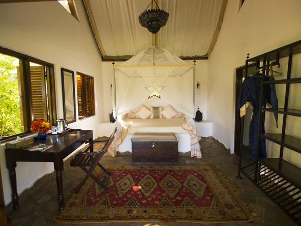 Kinasi Lodge - Bedroom 